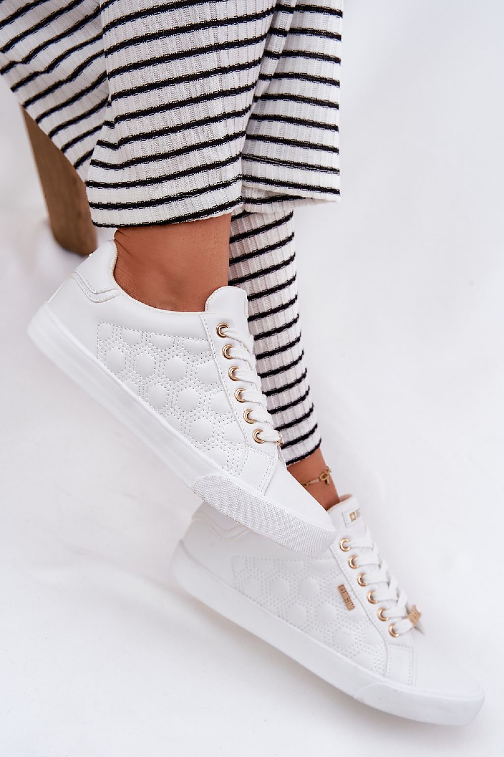   Trampki Model Big Star RR274322 White - Step in style 