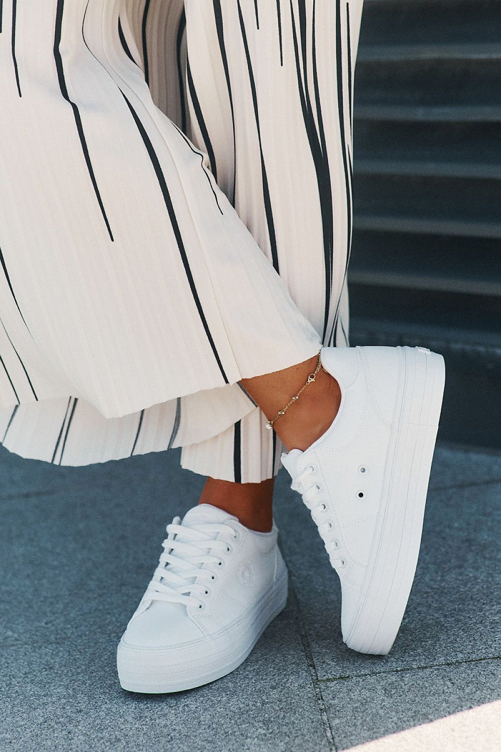  Trampki Model Big Star RR274298 White - Step in style 