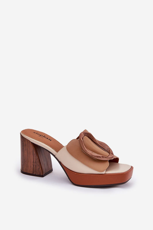  Sandał Klapki Model Amuria QQ-221 Camel - Step in style 