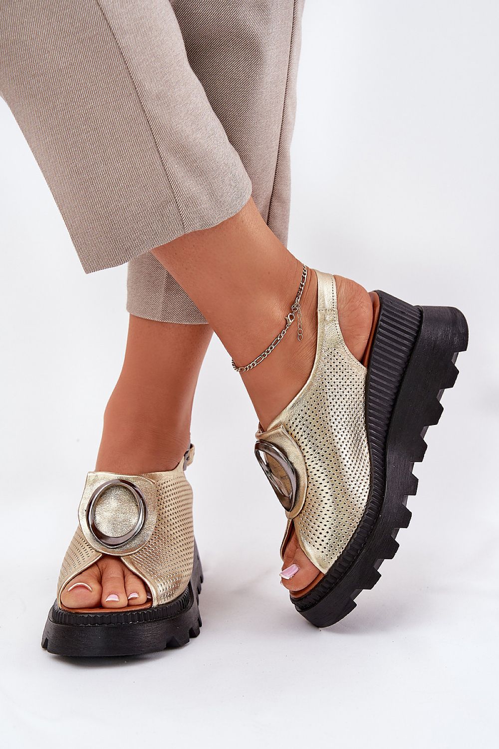  Sandały Model Artiker 56C0109 Gold - Step in style 