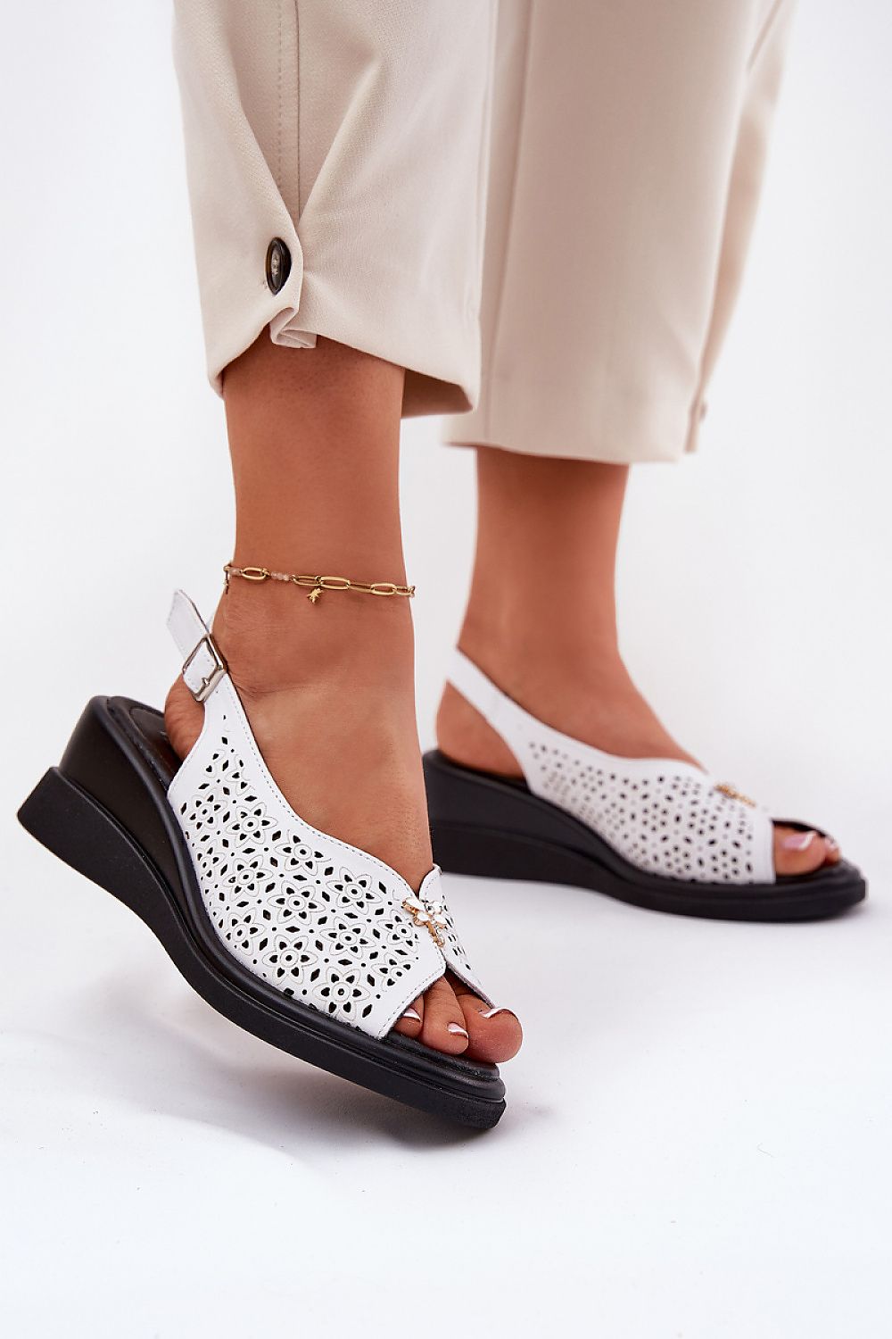  Sandały Model Vinceza 79529 White - Step in style 