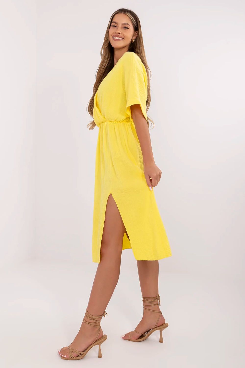  Sukienka Model MI-SK-121008.84 Yellow - Italy Moda 