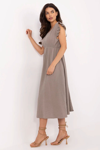  Sukienka Model MI-SK-122126.77 Dark Beige - Italy Moda 