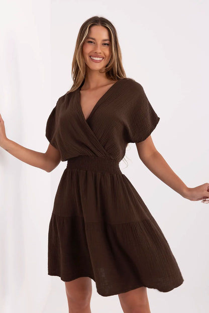  Sukienka Model MI-SK-92160.00 Dark Brown - Italy Moda 