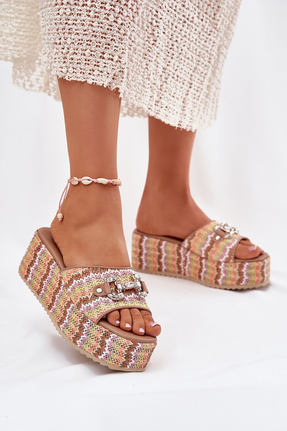 Sandał Klapki Model Isolene 55-A08 Multicolor Camel - Step in style 