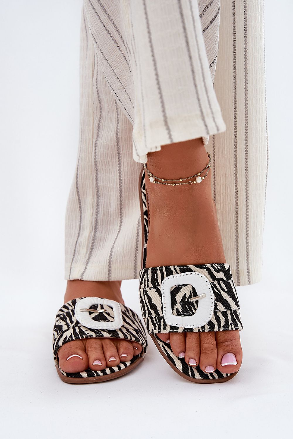  Sandał Klapki Model Clariola G469 Zebra - Step in style 