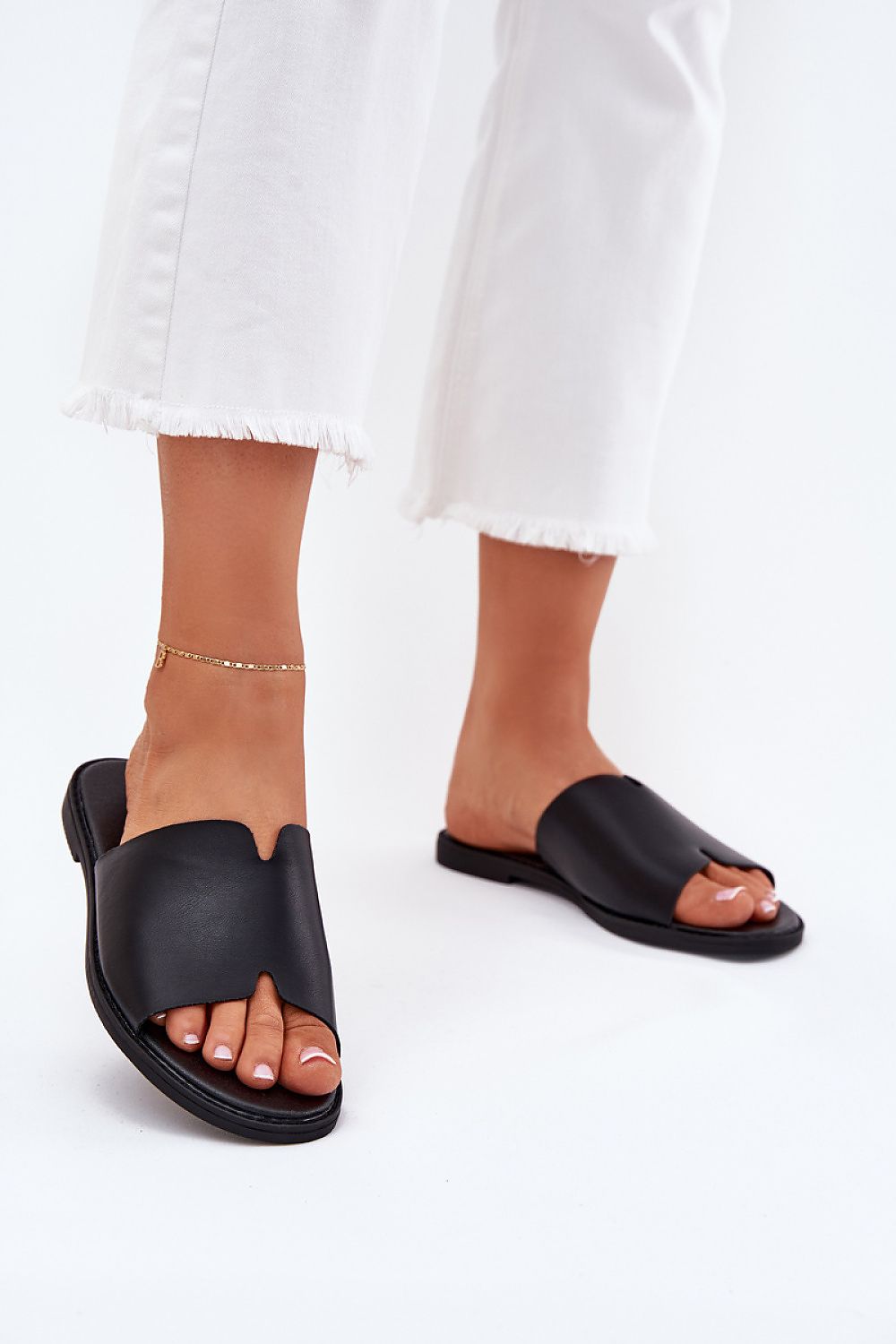  Sandał Klapki Model Kalimira 25SD35-8835 Black - Step in style 
