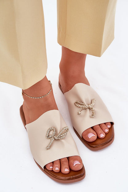 Sandał Klapki Model Norela 25SD35-8781 Beige - Step in style 