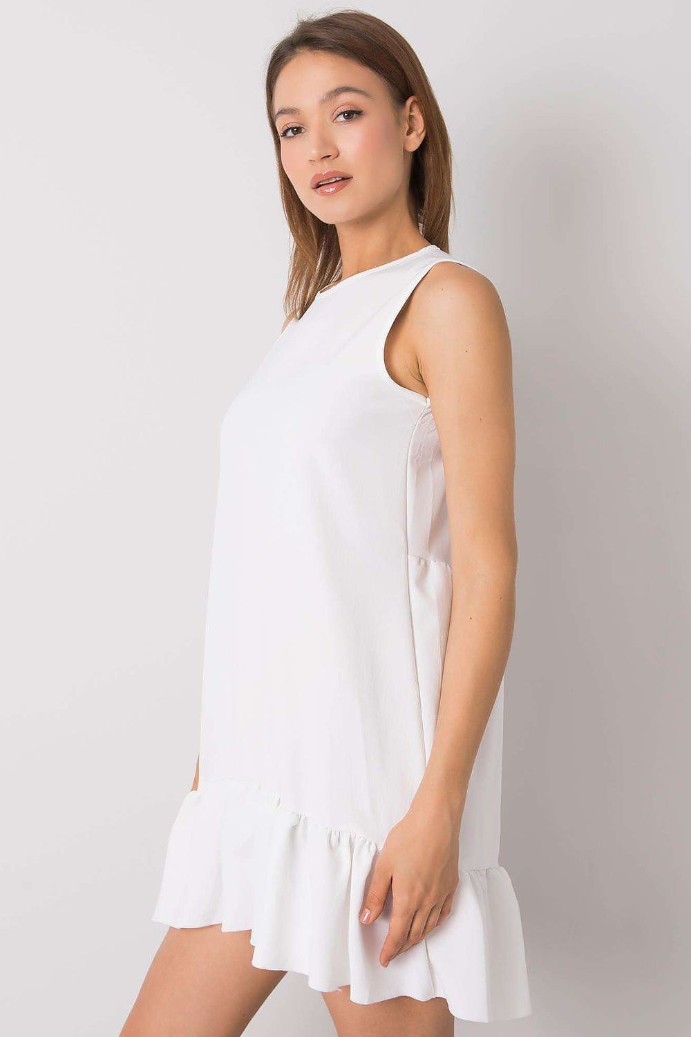  Sukienka Model WN-SK-701.81 White - Rue Paris 