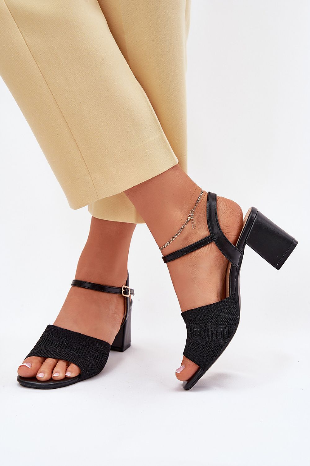  Sandały Model Sarena 55-A26 Black - Step in style 