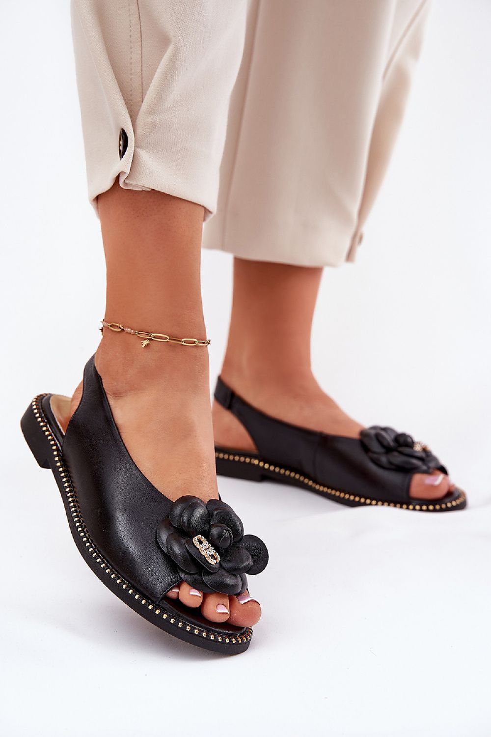  Sandały Model CheBello 4642 Black - Step in style 