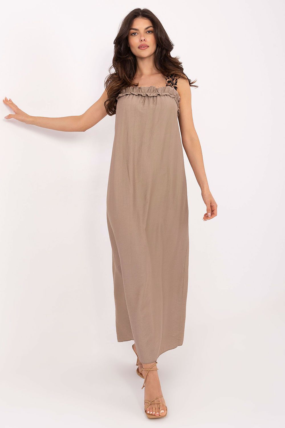  Sukienka Model MI-SK-A6412.68 Dark Beige - Italy Moda 