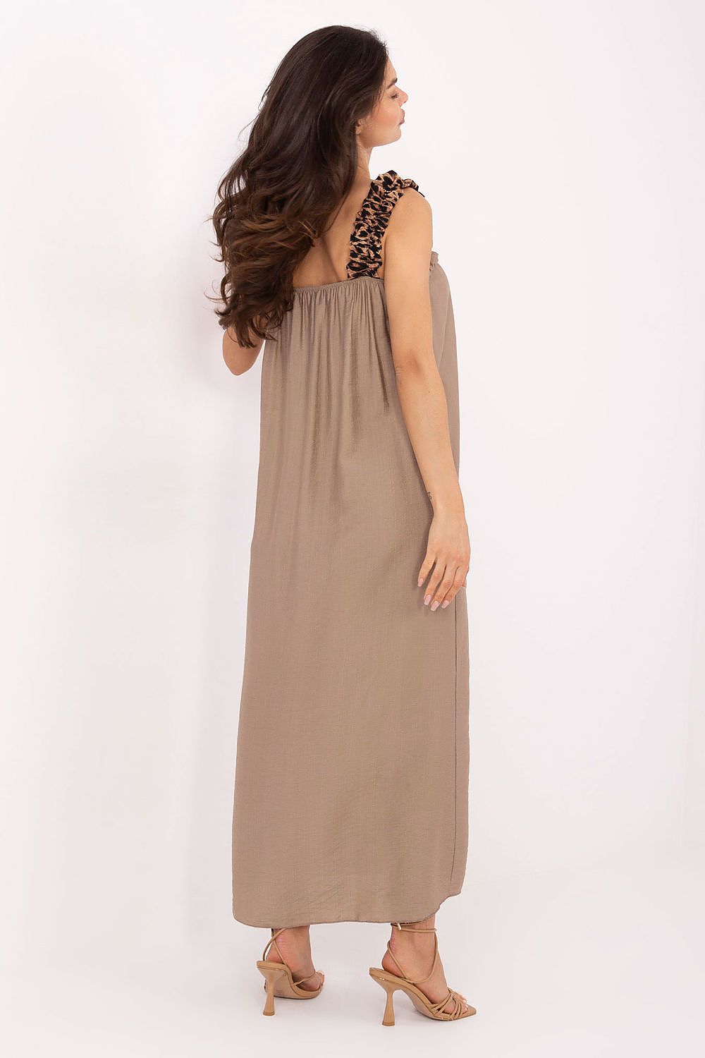  Sukienka Model MI-SK-A6412.68 Dark Beige - Italy Moda 