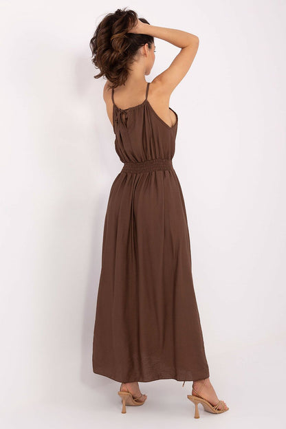  Sukienka Model MI-SK-A1845.95 Brown - Italy Moda 