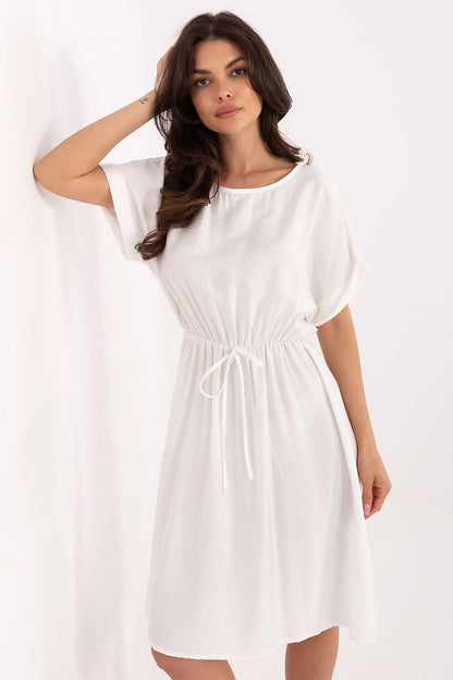  Sukienka Model MI-SK-A63751.67 White - Italy Moda 