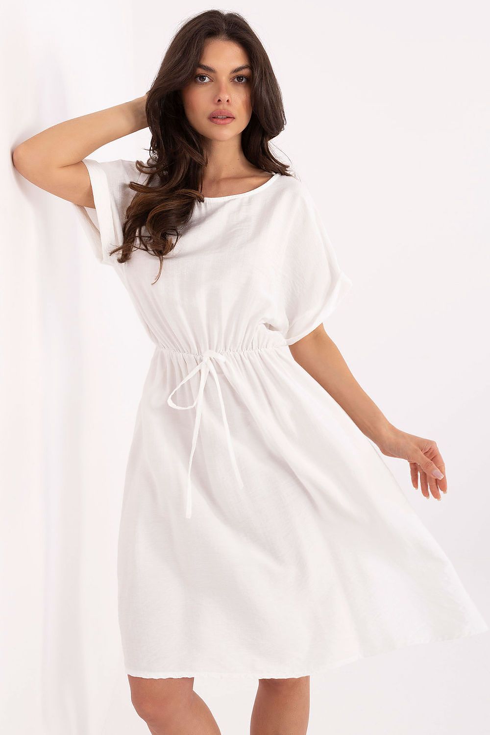  Sukienka Model MI-SK-A63751.67 White - Italy Moda 