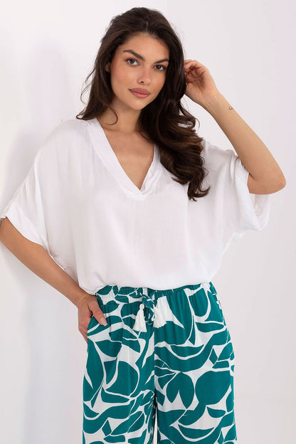   Bluzka Model TW-BZ-BI-3228.75 White - Och Bella 