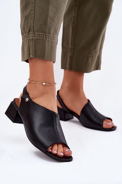  Sandały Model Maciejka 06975-01 Black - Step in style 