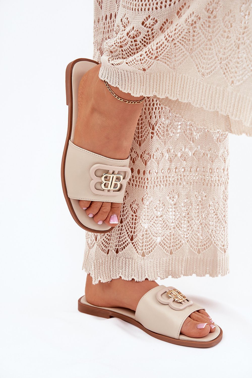  Sandał Klapki Model Nenitta 5257 Beige - Step in style 