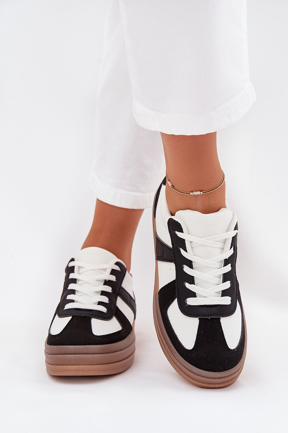   Buty Sportowe Model Sivirae X3032 White/Black - Step in style 