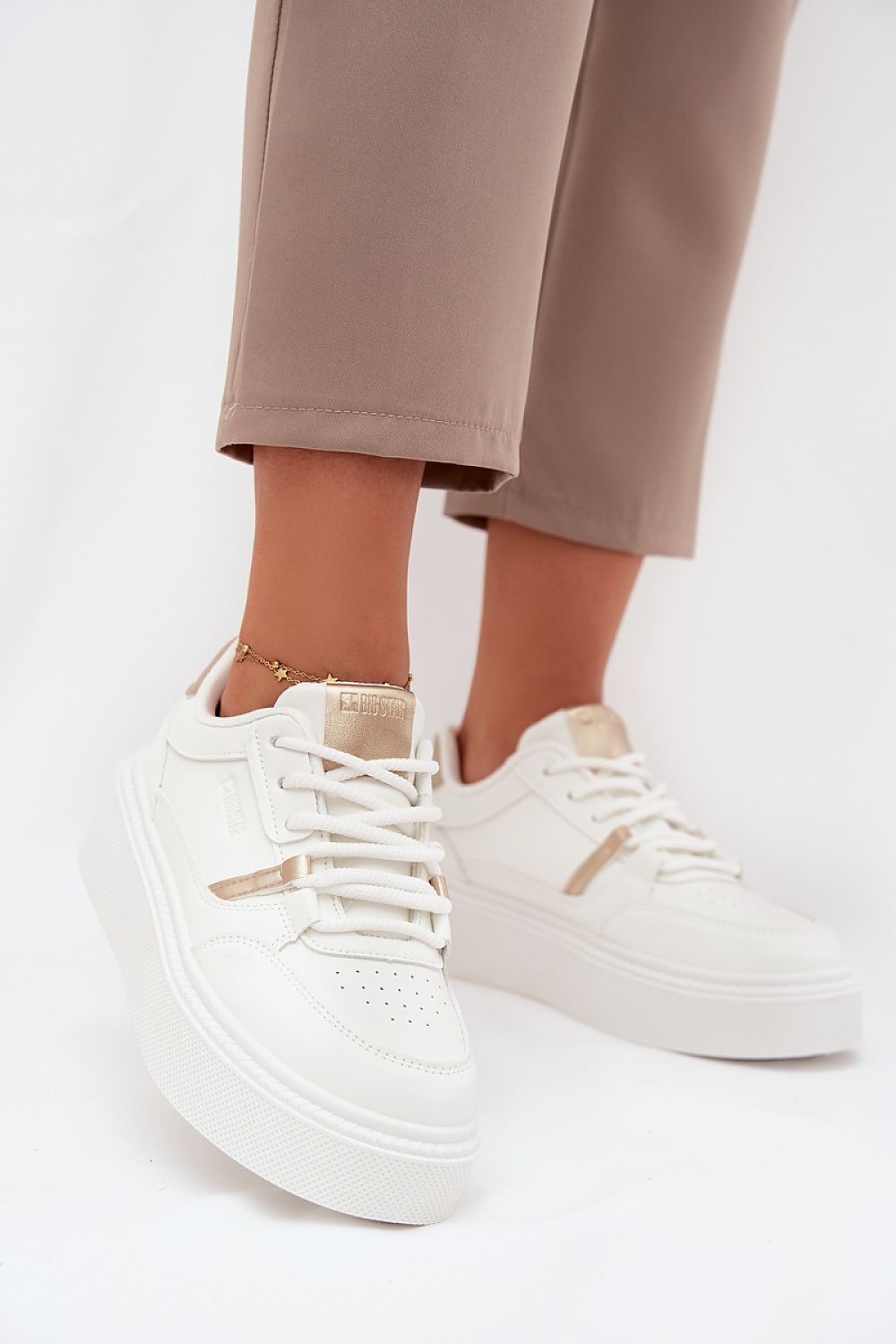   Buty Sportowe Model Big Star SS274359 White - Step in style 