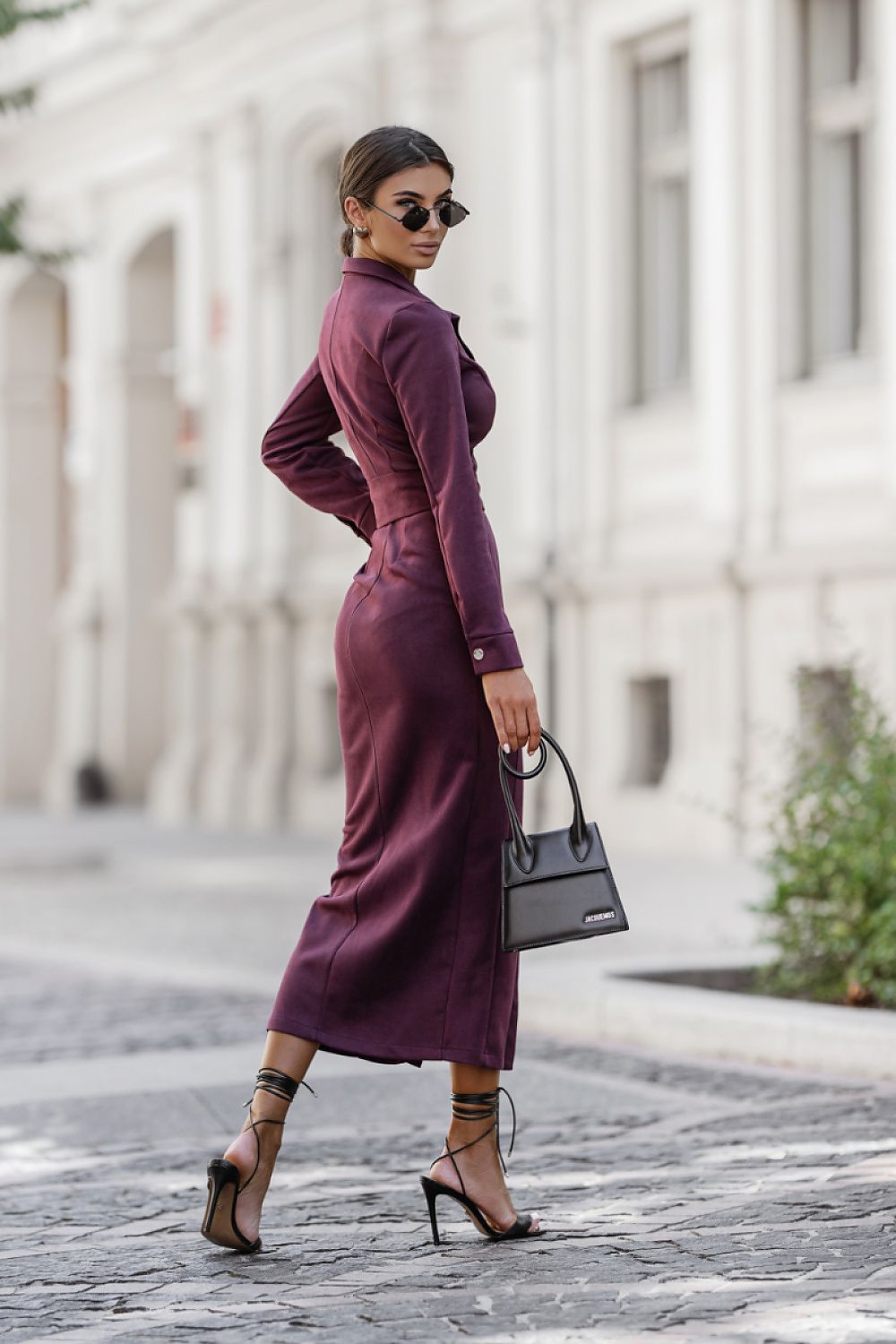  Sukienka Model Ilya 356760167 Bordo - LaBalancia 