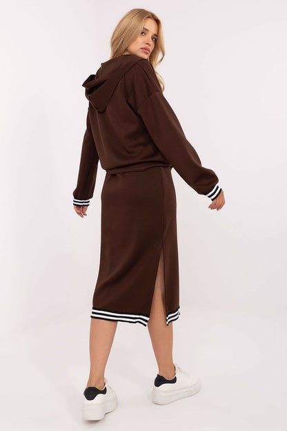 Sukienka Komplet Model IT-KMPL-9719.64 Dark Brown - Rue Paris 