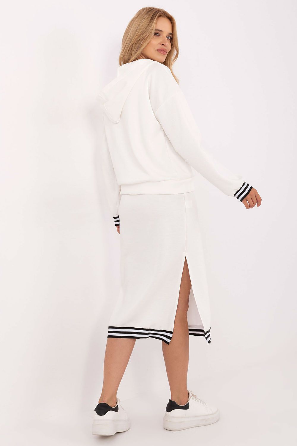 Sukienka Komplet Model IT-KMPL-9719.64 White - Rue Paris 