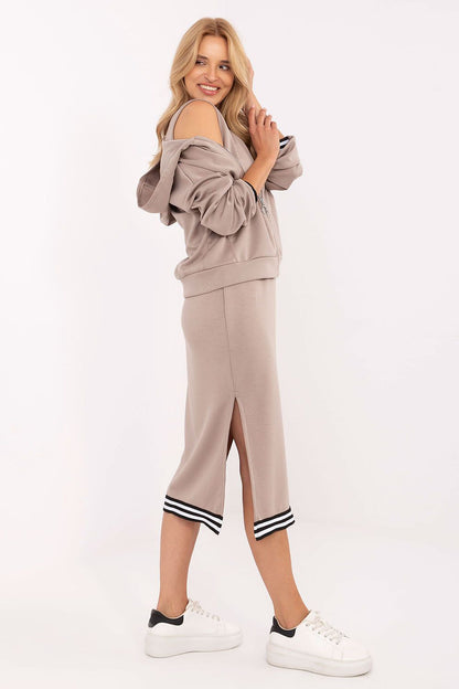 Sukienka Komplet Model IT-KMPL-9719.64 Dark Beige - Rue Paris 