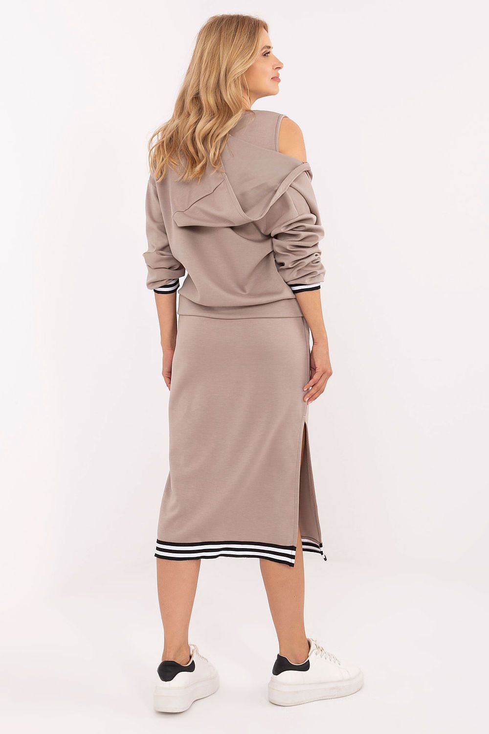  Sukienka Komplet Model IT-KMPL-9719.64 Dark Beige - Rue Paris 