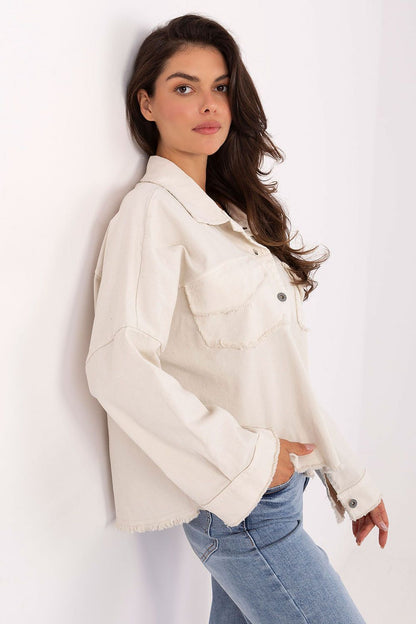   Koszula Damska Model IT-KS-FL5779.87 Light Beige - Rue Paris 