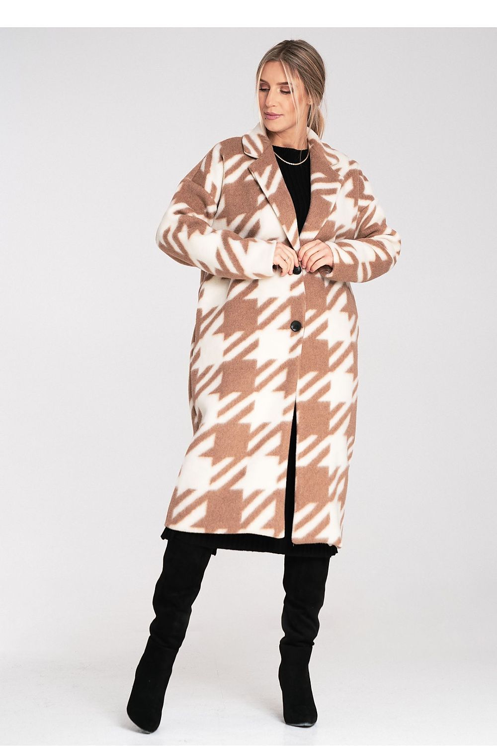   Płaszcz Damski Model M1112 Beige - Figl 