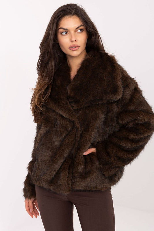   Kurtka Damska Model IT-KR-2501.43P Dark Brown - Rue Paris 