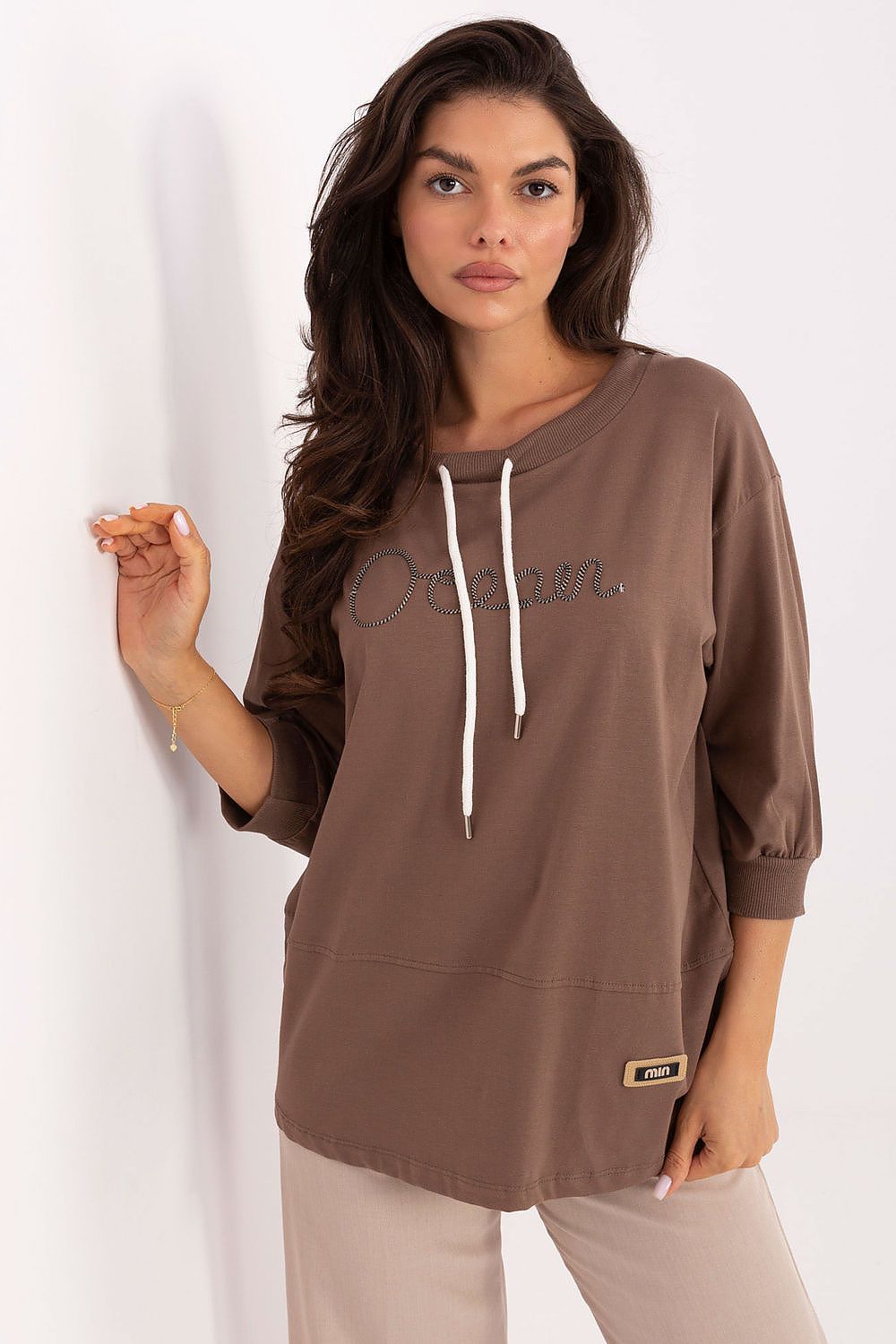   Bluzka Model RV-BZ-A785.58 Brown - Relevance 