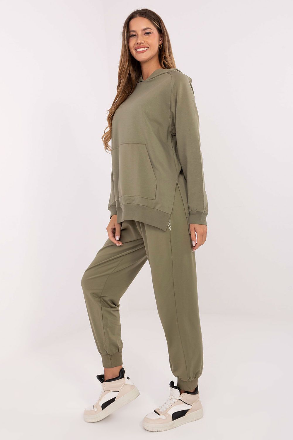   Bluza Damska Model RV-BL-A168.18 Khaki - Relevance 