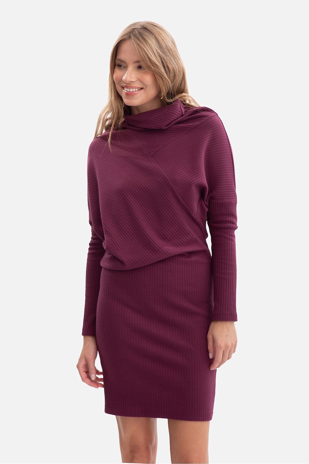  Sukienka Model B309 Śliwka - BeWear 