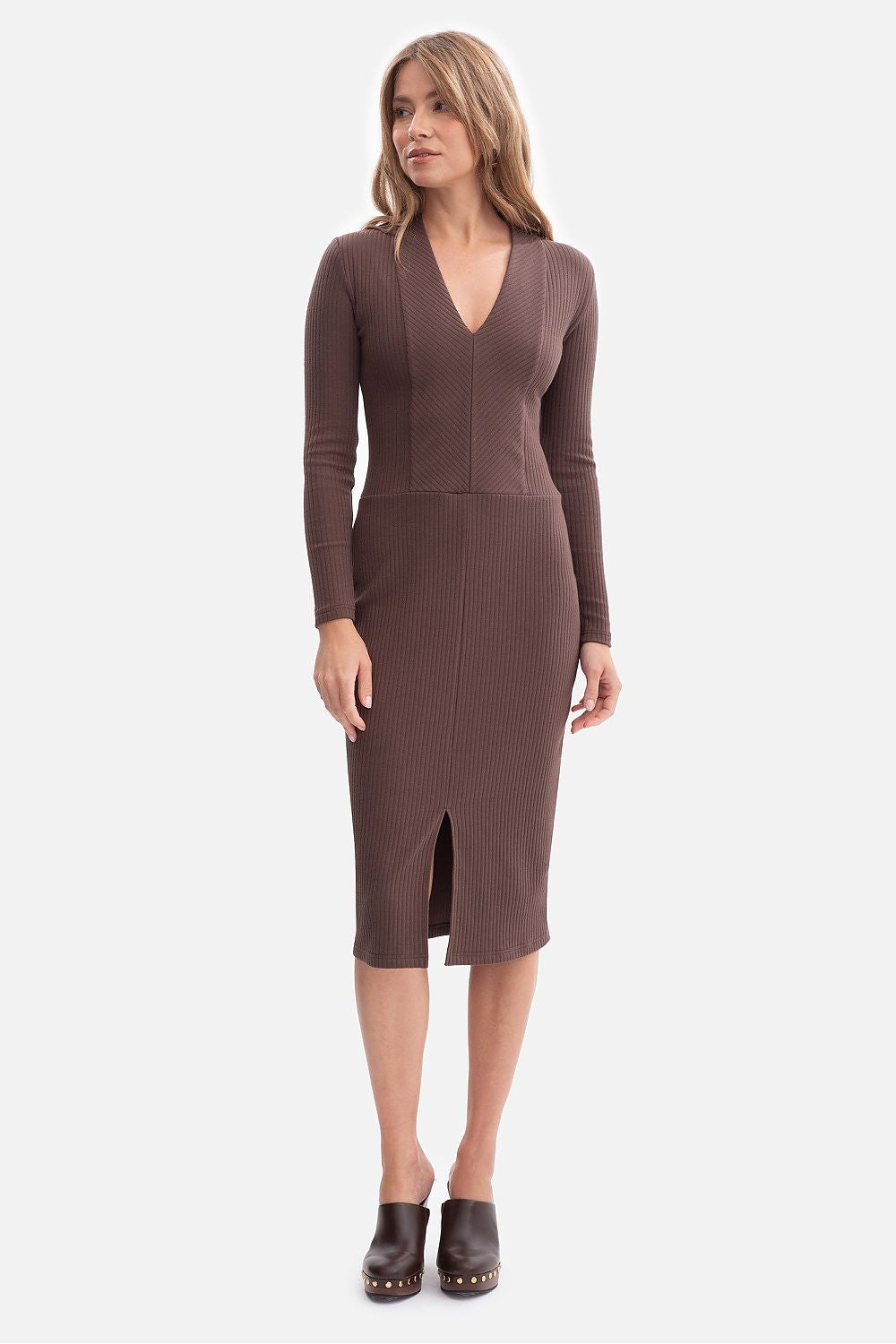  Sukienka Model B307 Brown - BeWear 
