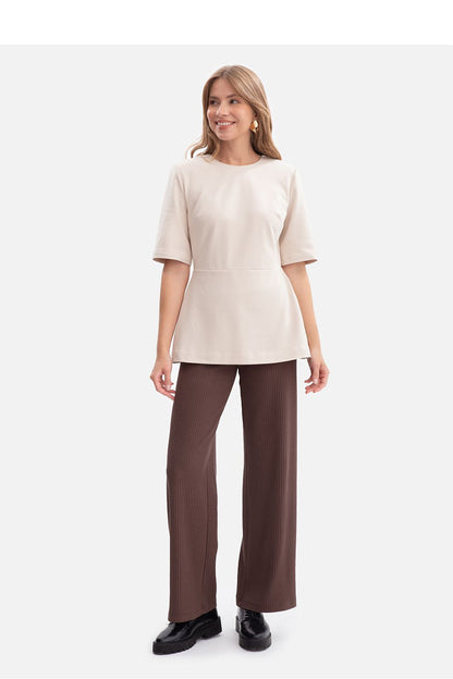   Bluzka Model B305 Piasek - BeWear 