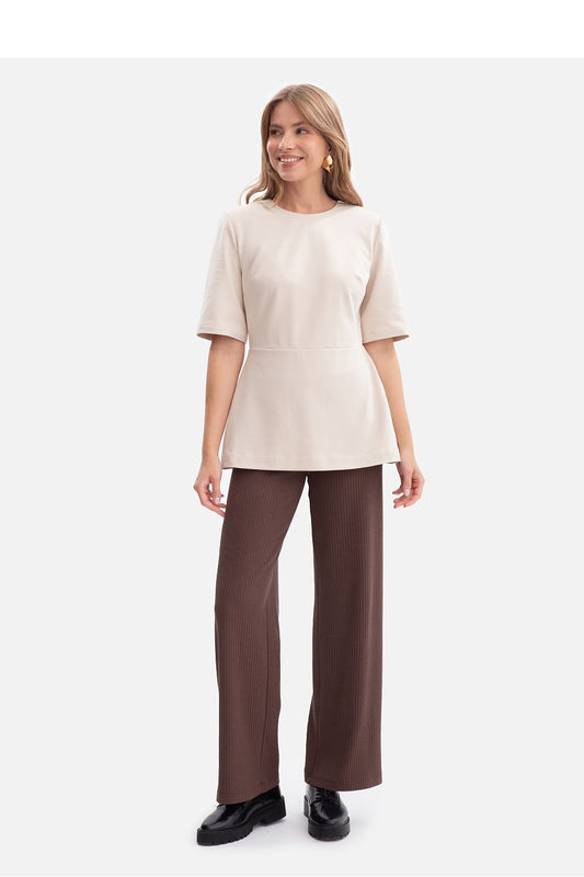   Bluzka Model B305 Piasek - BeWear 
