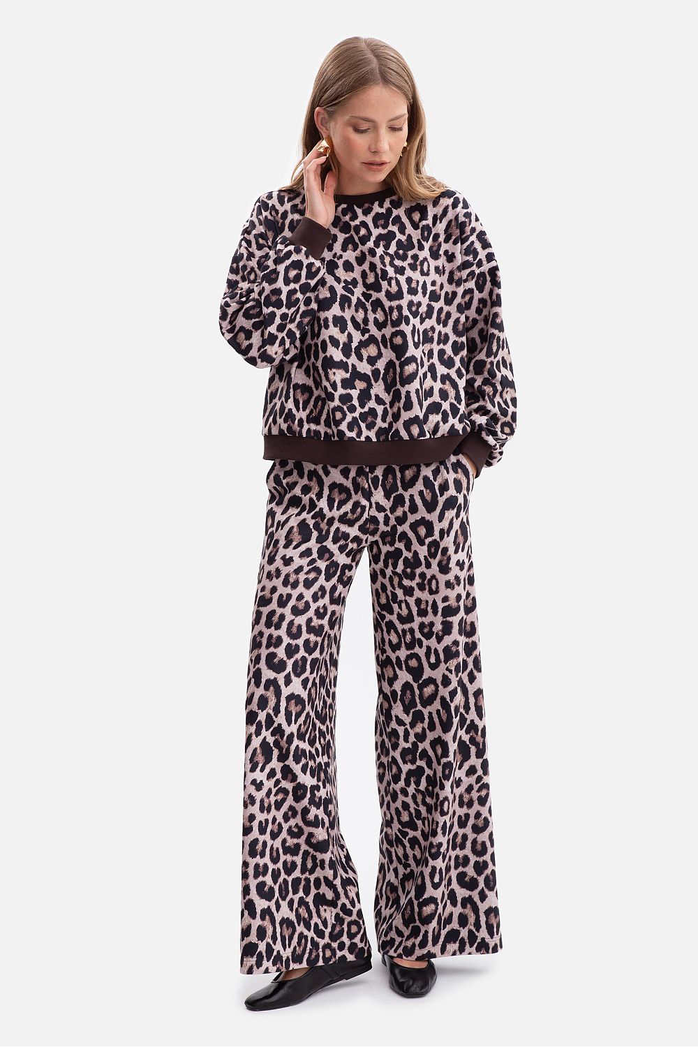   Bluza Damska Model B303 Model 1 - BeWear 