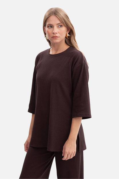   Bluzka Model B301 Gorzka Czekolada - BeWear 