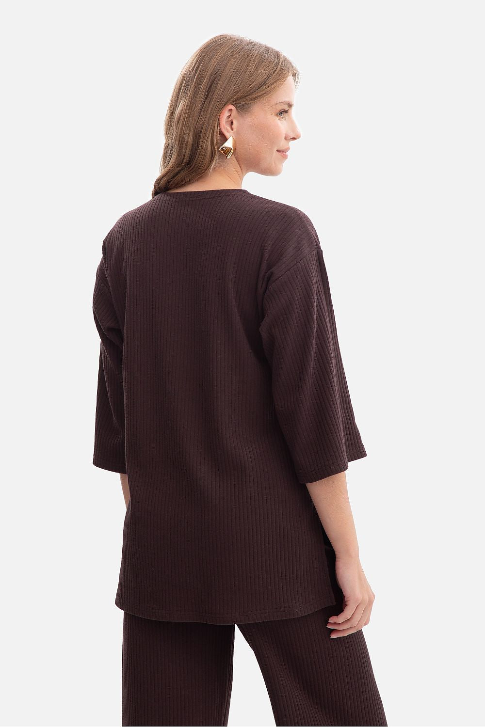   Bluzka Model B301 Gorzka Czekolada - BeWear 