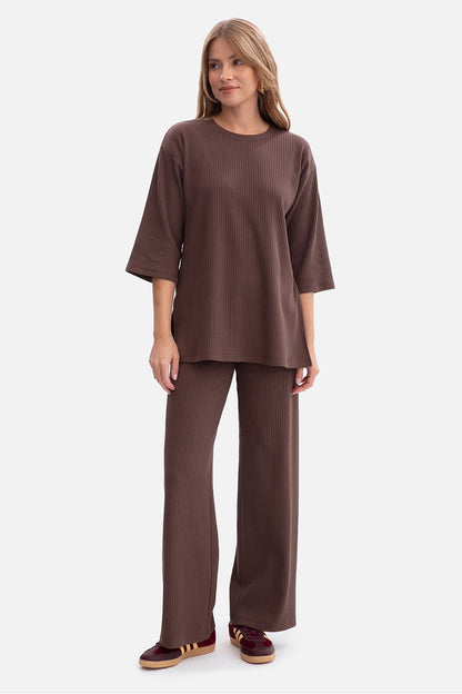   Bluzka Model B301 Brown - BeWear 