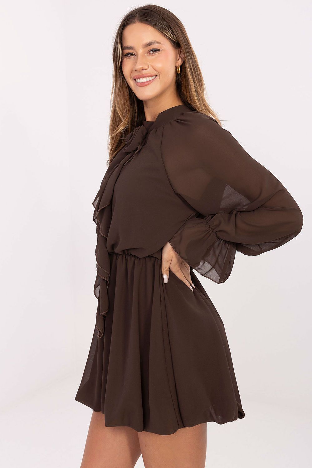   Sukienka Model MI-SK-A1554.26 Brown - Rue Paris 