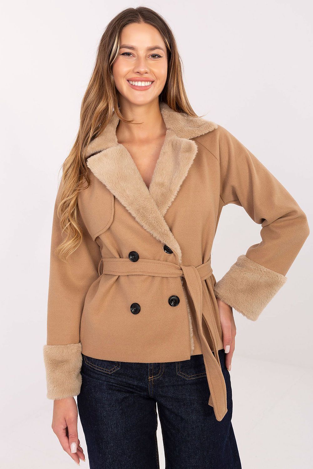   Płaszcz Damski Model IT-KR-4608.05P Camel - Rue Paris 