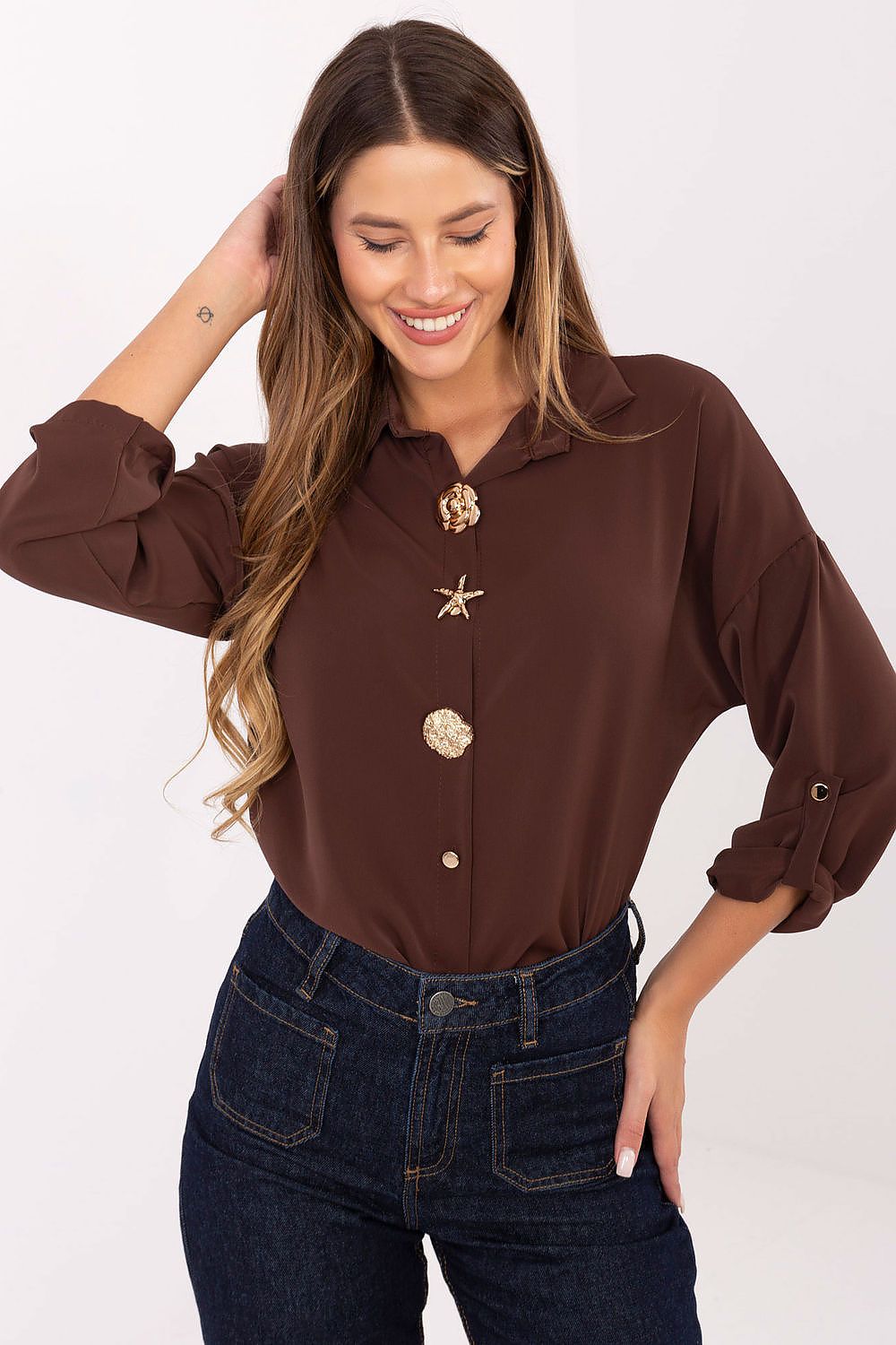   Koszula Damska Model MI-KS-4192.34 Dark Brown - Rue Paris 