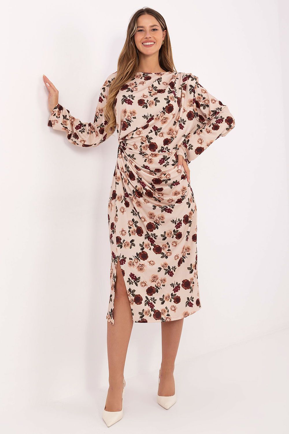  Sukienka Model IT-SK-20057-1.02 Beige - Rue Paris 