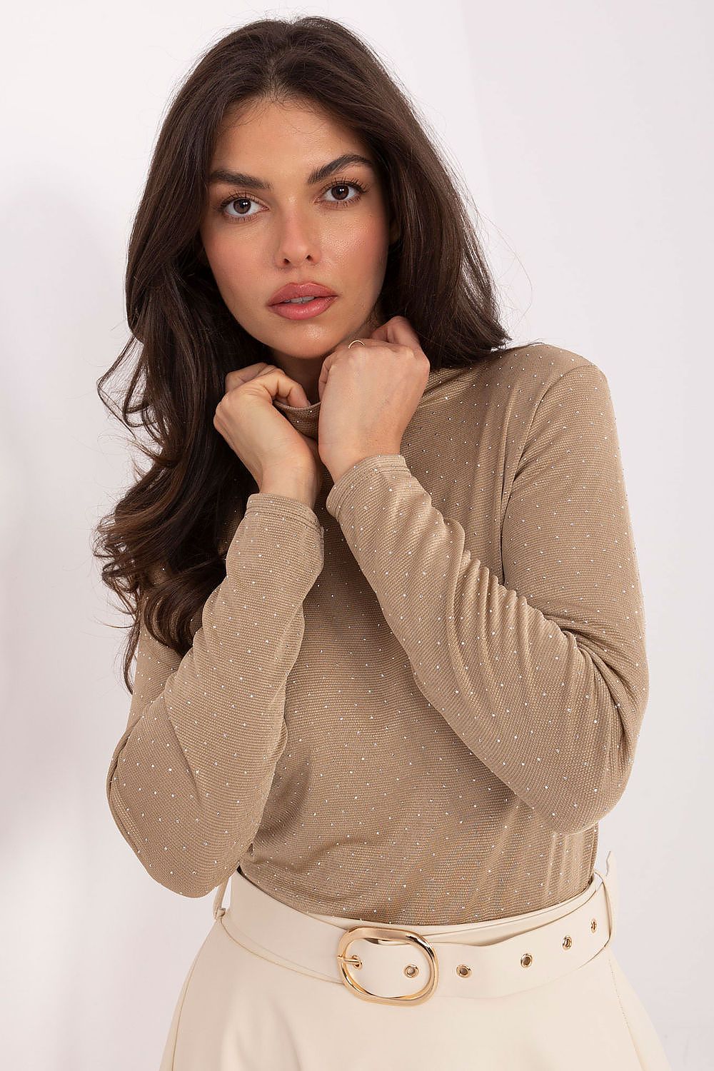   Bluzka Model IT-BZ-15368-1.04 Dark Beige - Rue Paris 