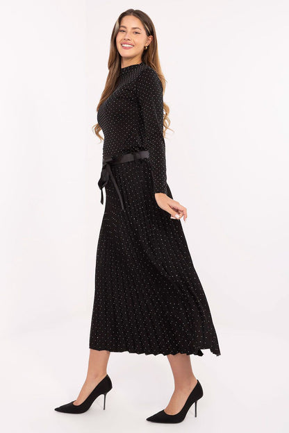  Spódnica Model MI-SD-121402.59 Black - Rue Paris 