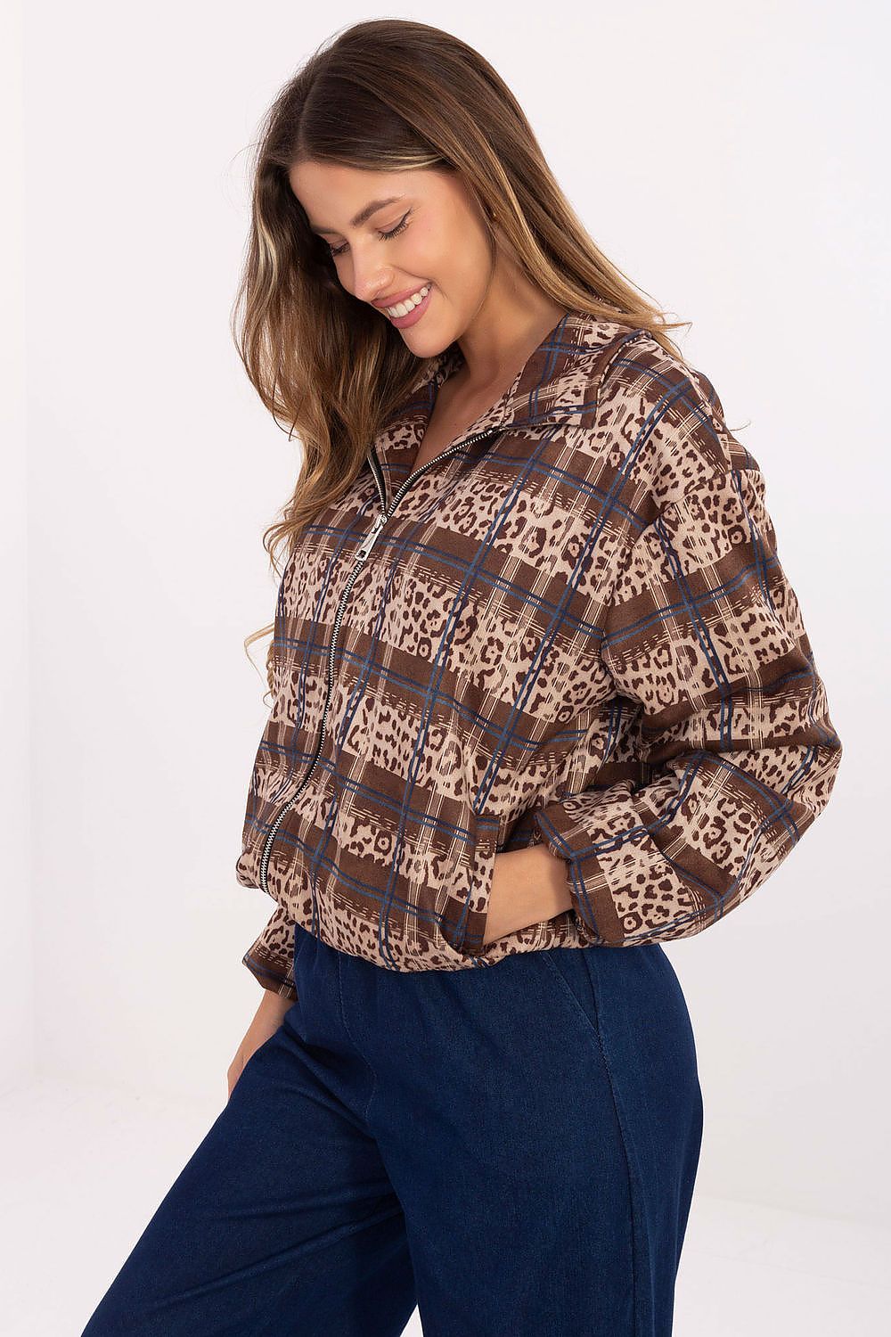   Kurtka Damska Model IT-KR-5773.23 Beige - Rue Paris 